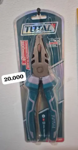 Alicate 8" marca total