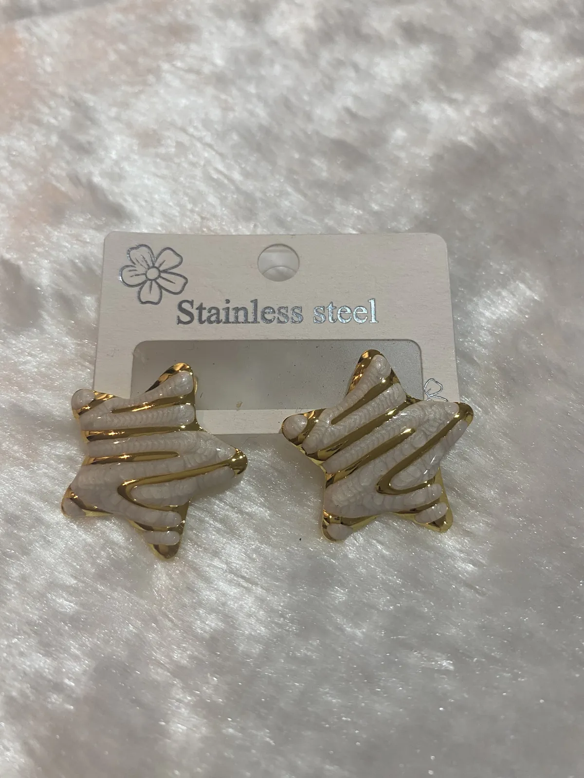 Aretes de acero inoxidable 