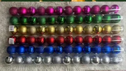 ✨ Set de 12 Esferas